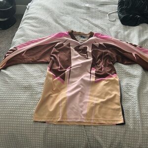 Hot women’s motocross top size medium